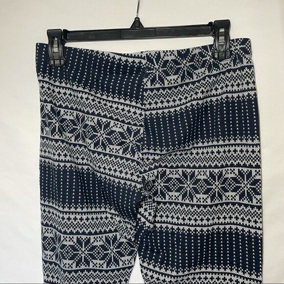 No Boundaries women’s stretch capris size Large - Picture 6 of 8